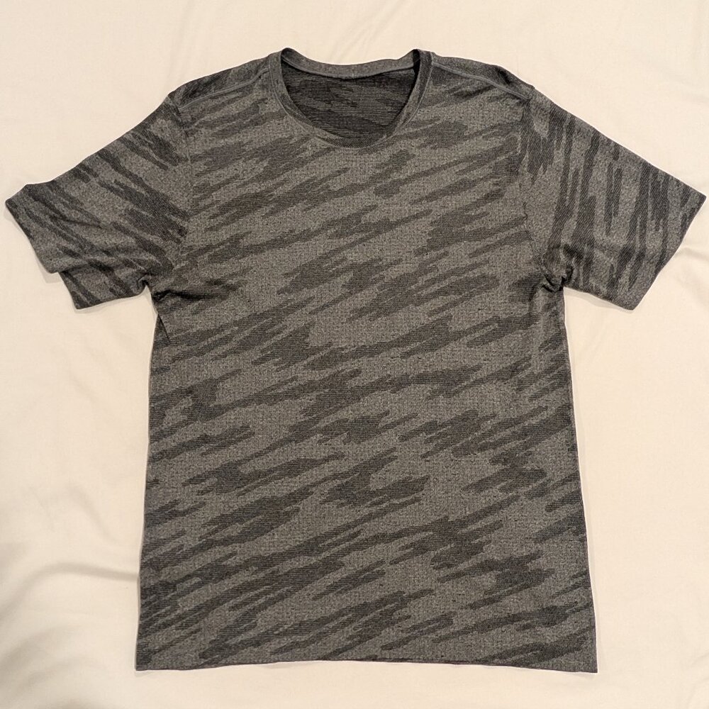 Lululemon Grey Metal Vent Tech MVT Shirt Men's Medium M